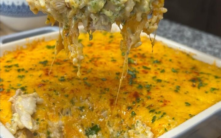 cheesy broccoli rice casserole