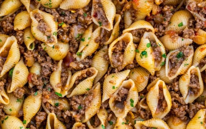 stir-fried noodles with ground beef