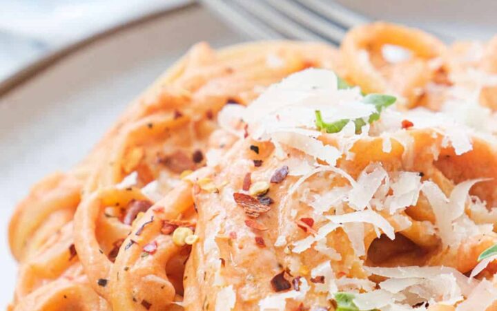 easy homemade tomato pasta sauce